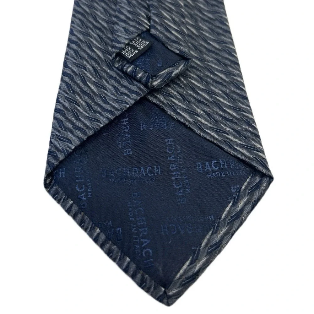 Bachrach 100% Silk Textured Weave‎ Pattern Men's Tie Made In Italy 59